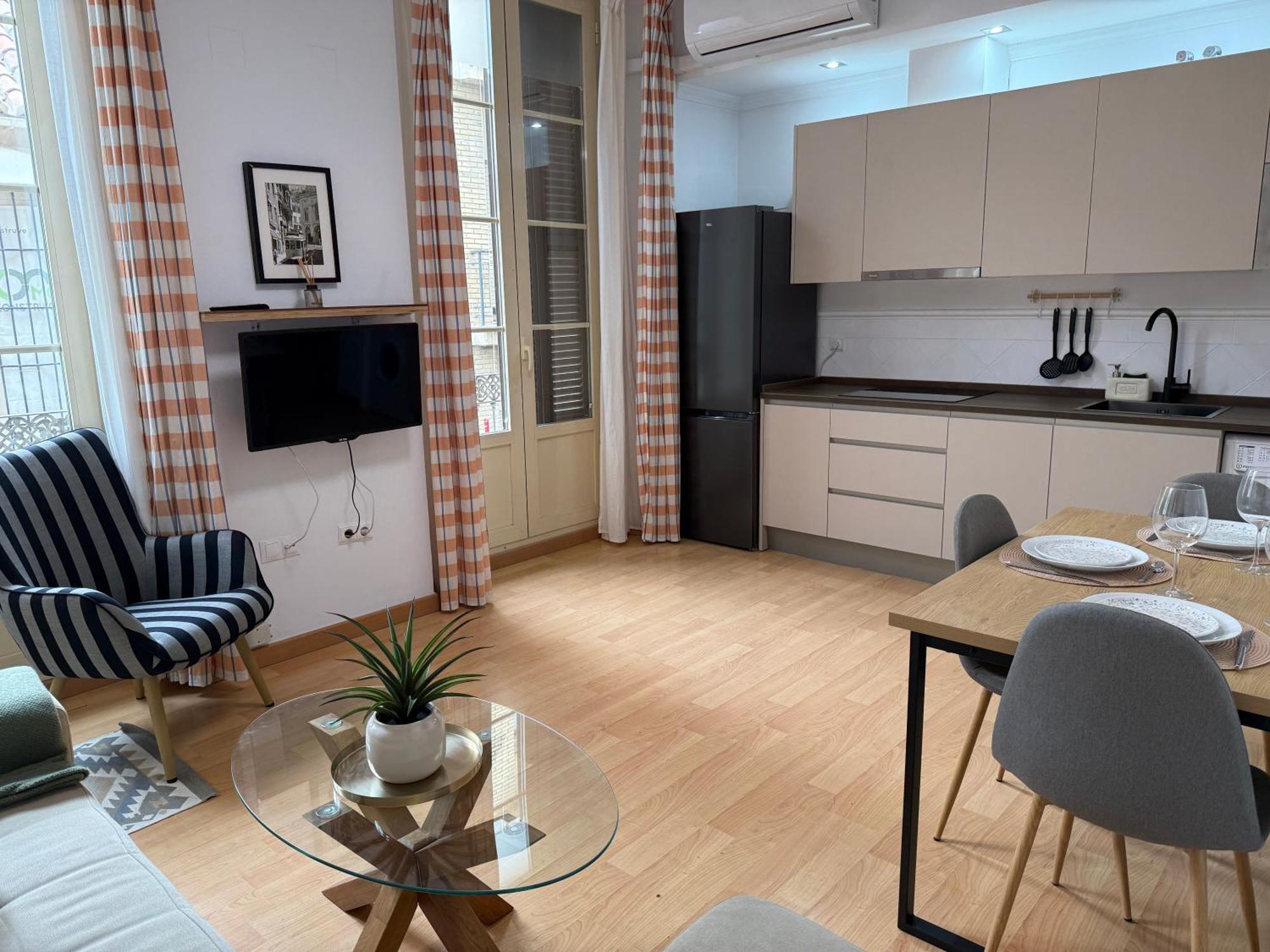 Cozy 1br Picasso By Easytrip Apartment *